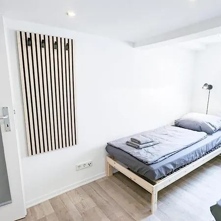 Apartment Alfa-ludwigsburg-city-3-zimmer-5-betten-kueche-netflix-inet-wm Ludwigsburg