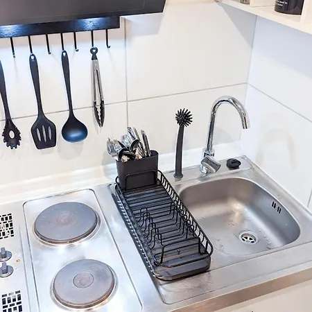 Apartment Alfa-ludwigsburg-city-3-zimmer-5-betten-kueche-netflix-inet-wm